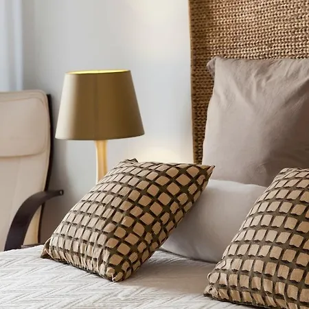 Downtown Brown By Homing Hotel 4*